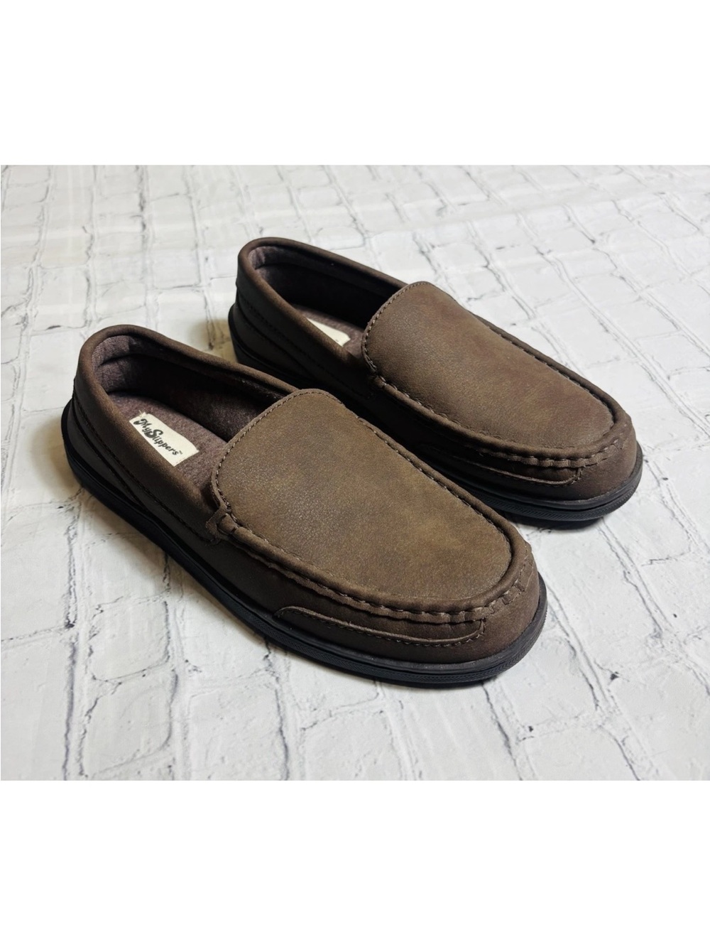 My Slippers Men's Size 9 Brown Leather Moccasin Loafers My Pillow Slippers